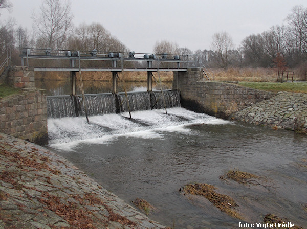 Jez u Polánek Jez u Polánek
