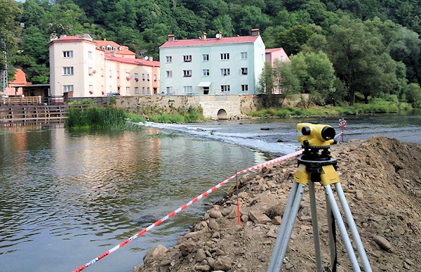 Situace u jezu v Lokti Situace u jezu v Lokti