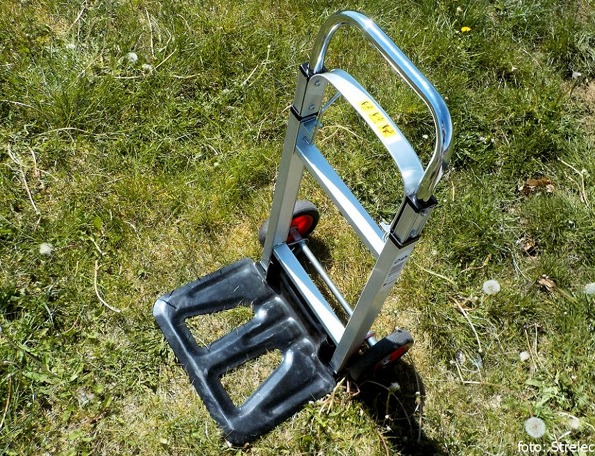 Zasunuté madlo Zasunuté madlo