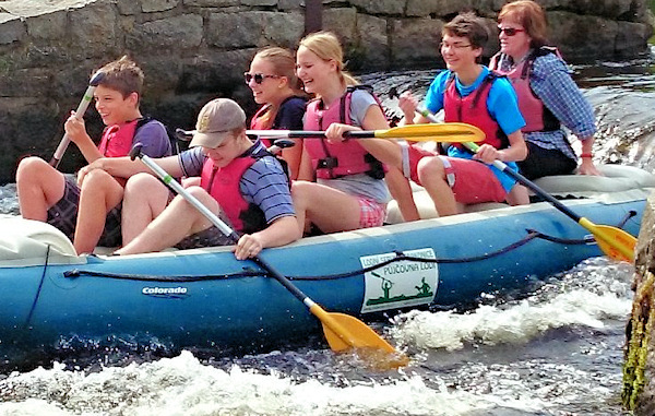 Ukradený raft Colorado 450 modré barvy Ukradený raft Colorado 450 modré barvy