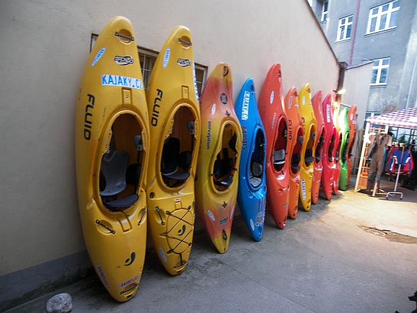 PUNČ BAZAR VODÁCKÉHO VYBAVENÍ PUNČ BAZAR VODÁCKÉHO VYBAVENÍ