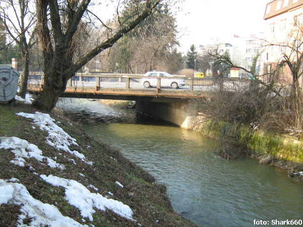 Hloučela Hloučela